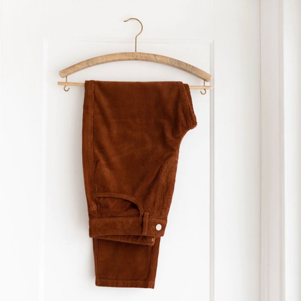 Finn & Vince Corduroy Pants NWT